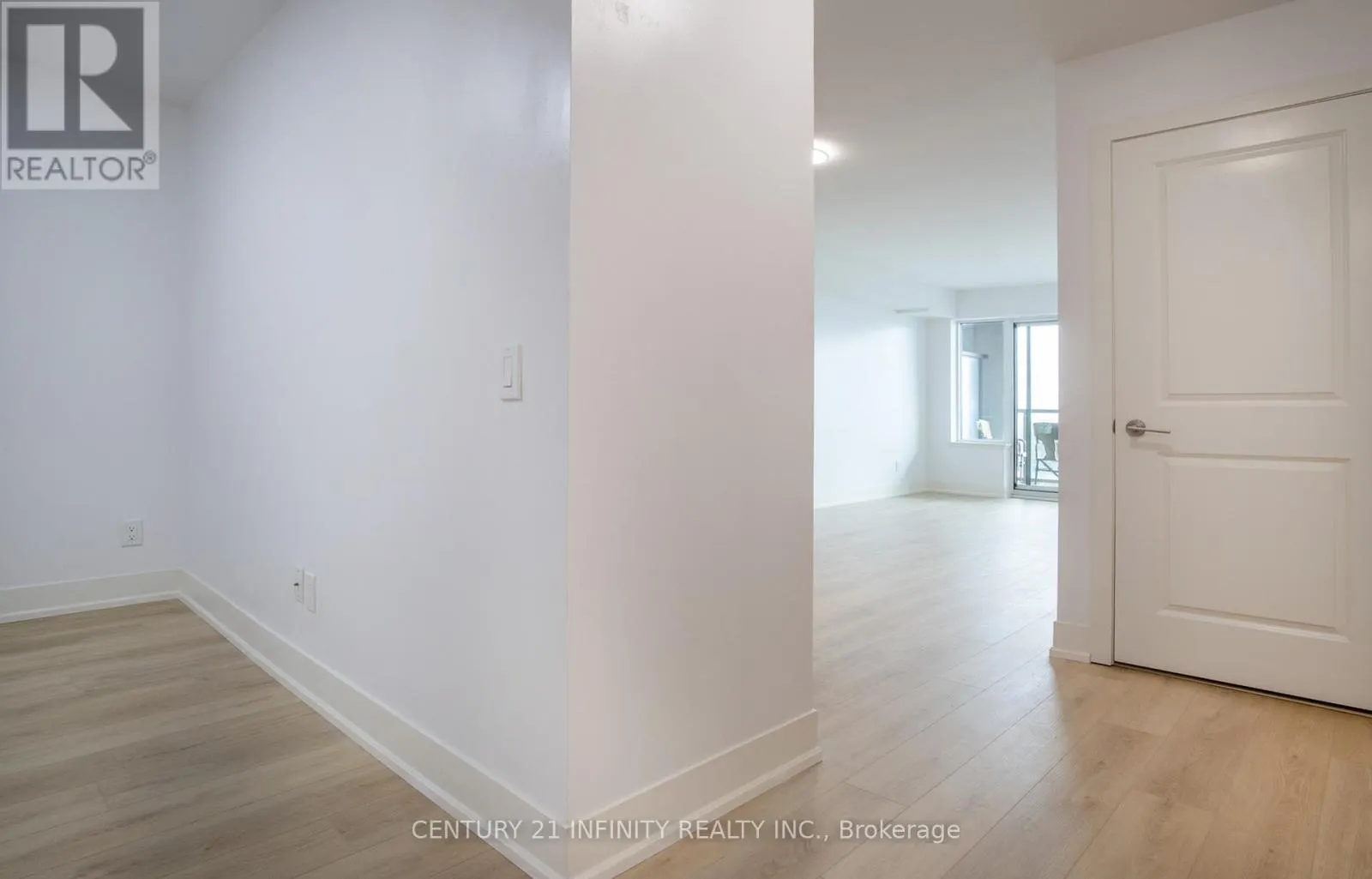 1006 - 1215 BAYLY STREET, #1006