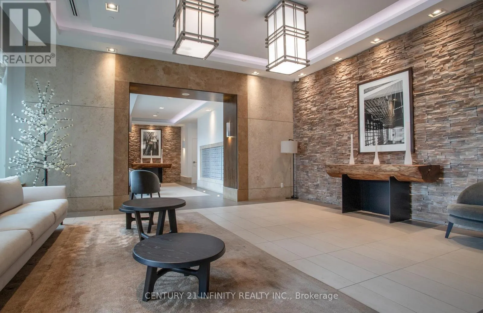 1006 - 1215 BAYLY STREET, #1006