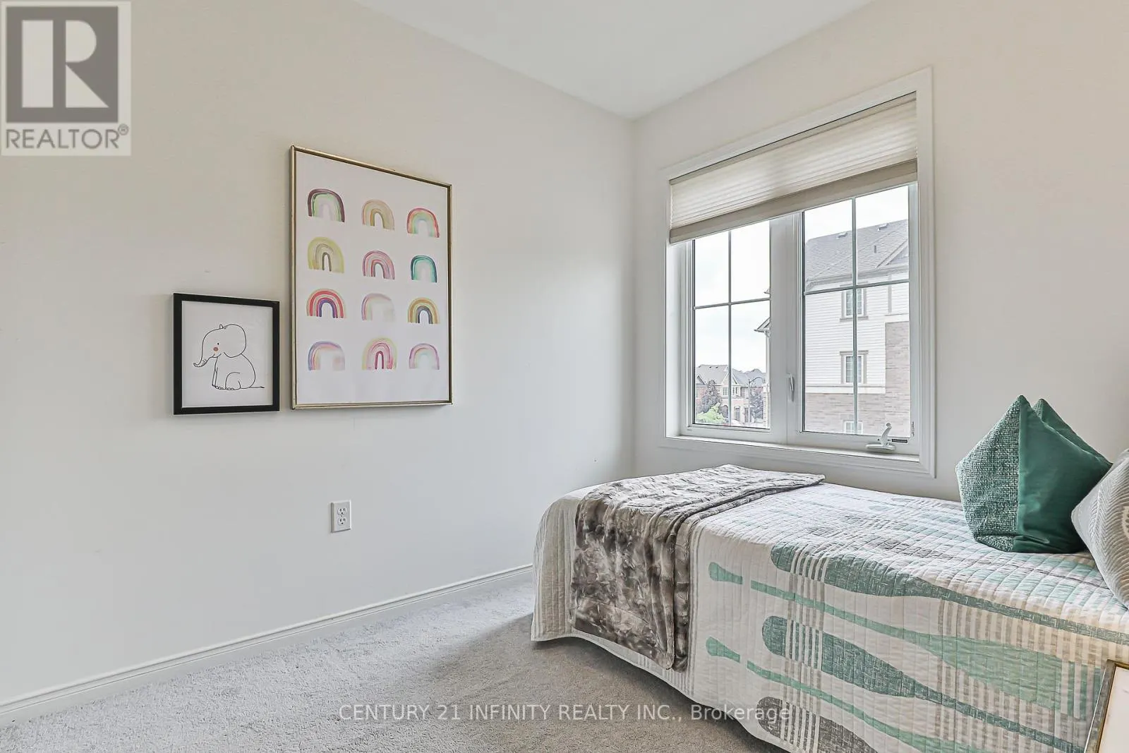 3 - 2605 DEPUTY MINISTER WAY, #3