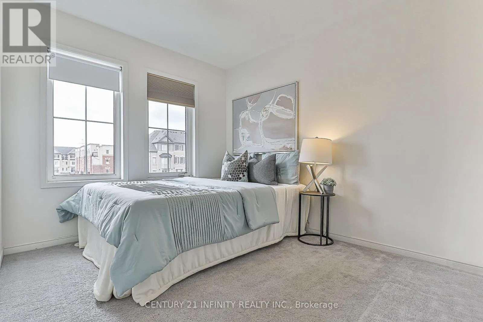 3 - 2605 DEPUTY MINISTER WAY, #3
