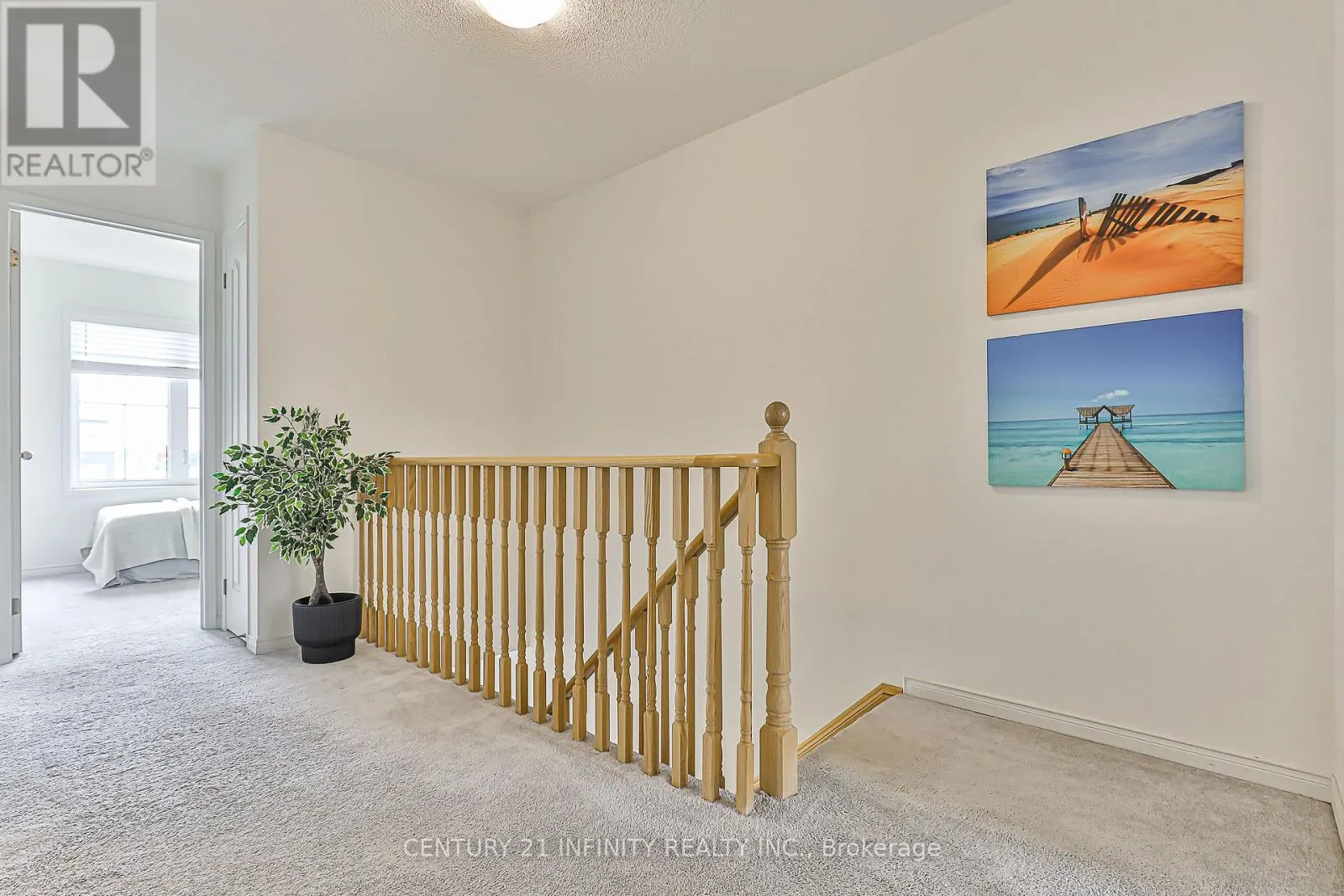 3 - 2605 DEPUTY MINISTER WAY, #3