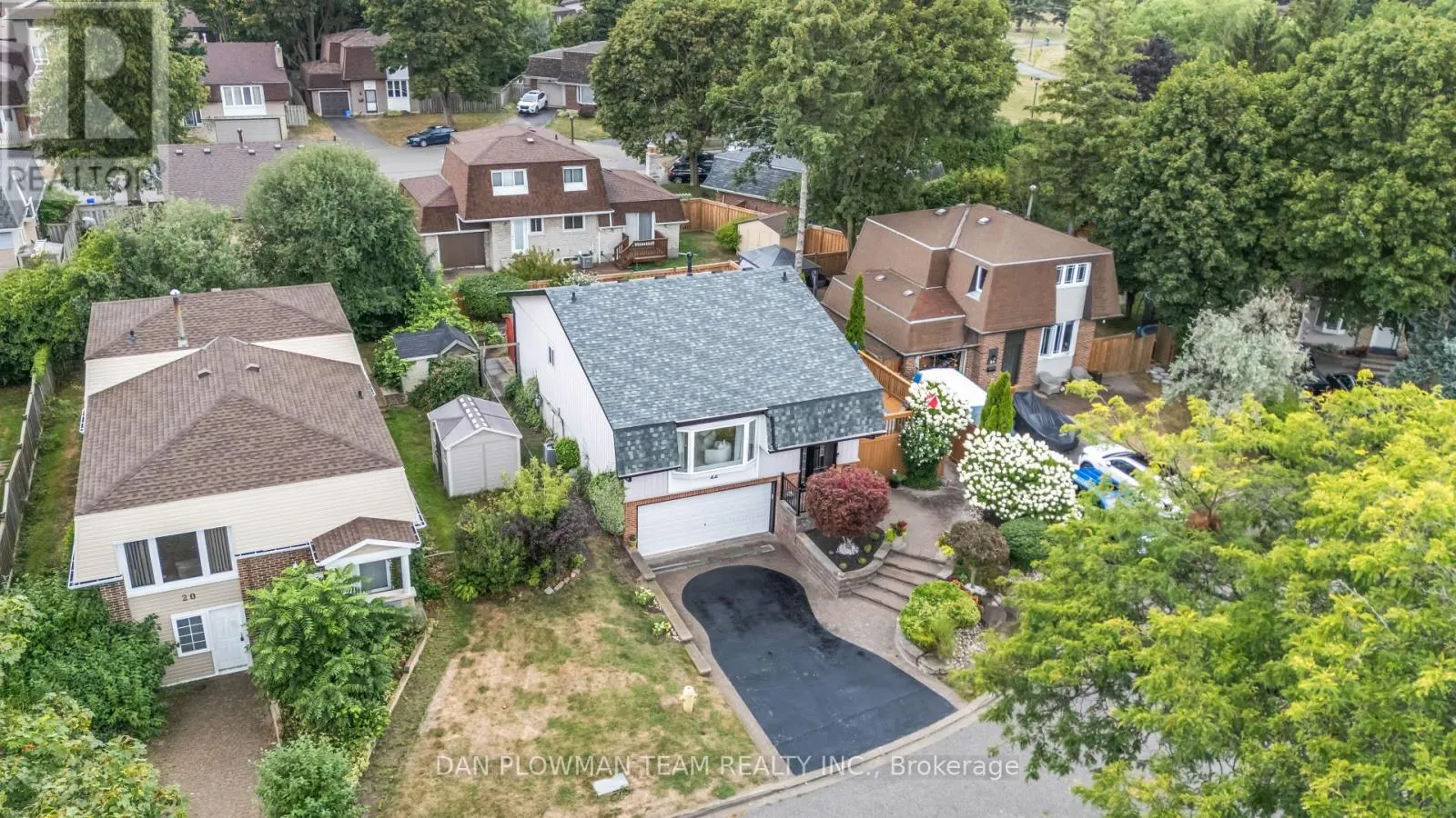 22 GERRIE COURT