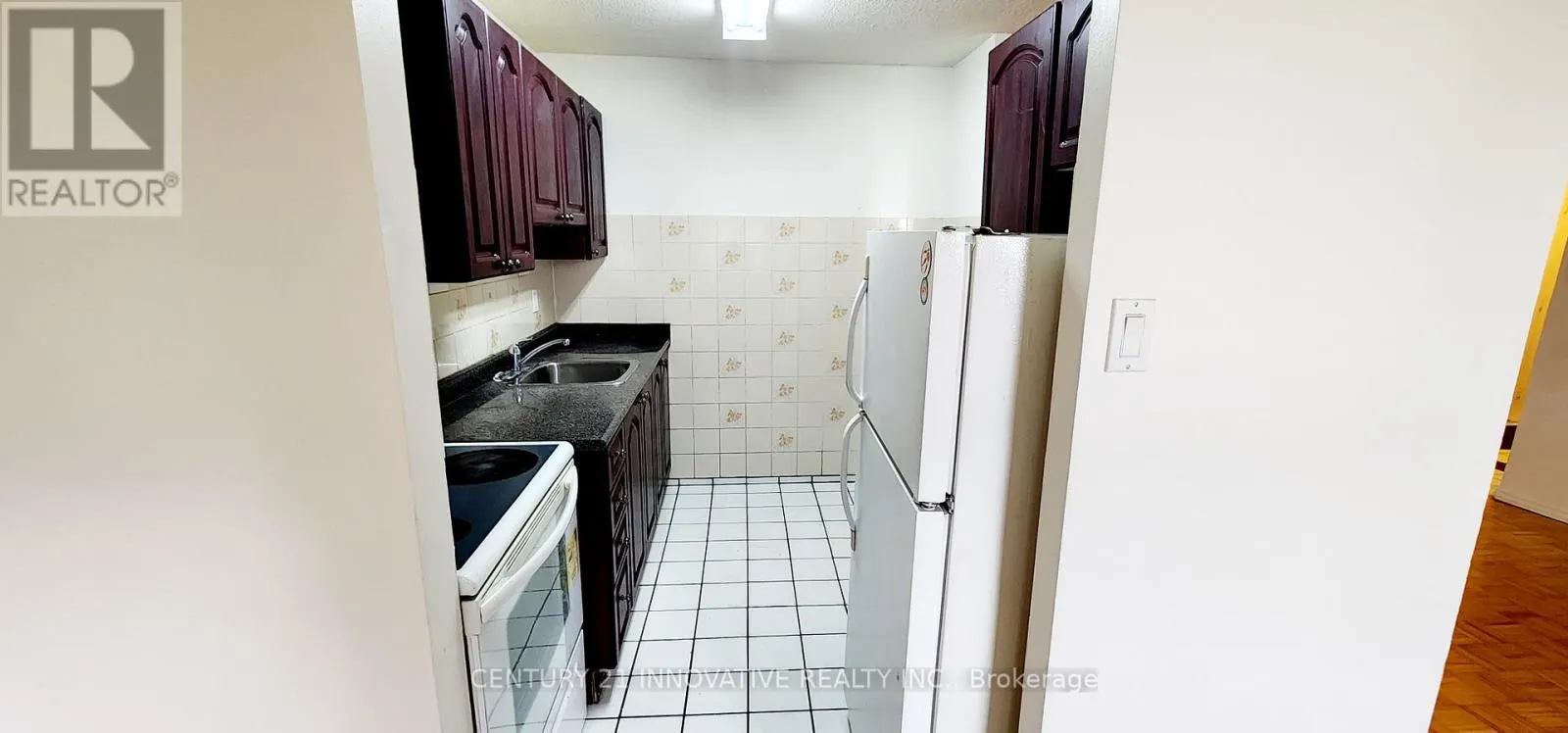 405 - 1950 KENNEDY ROAD