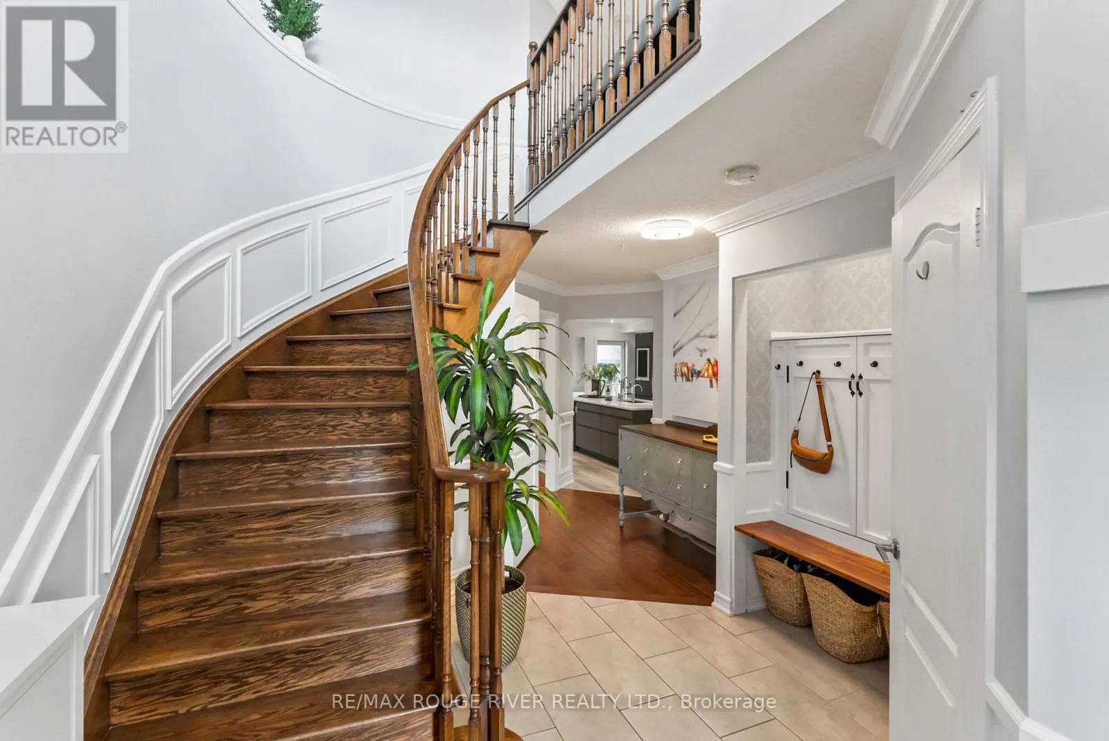 53 CRANBORNE CRESCENT