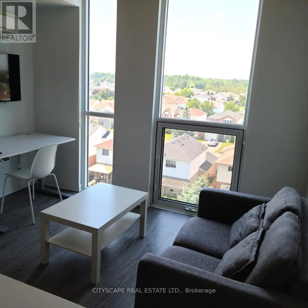 516 - 1900 SIMCOE STREET N