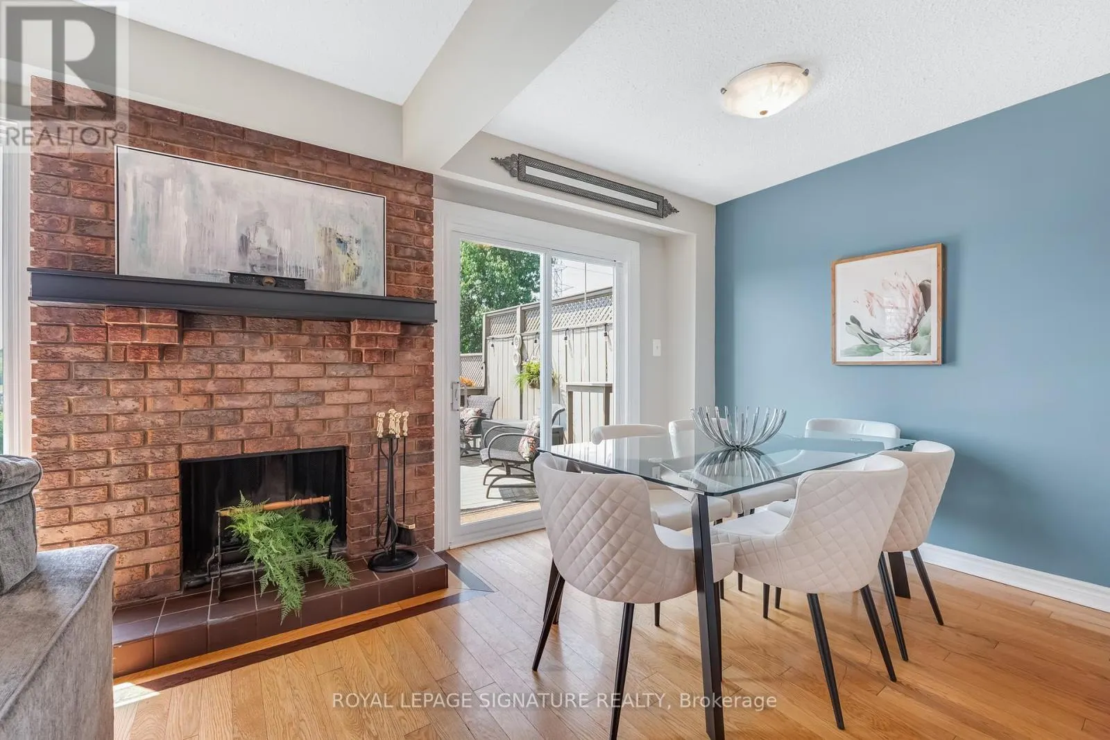 66 SPRINGHOUSE SQUARE