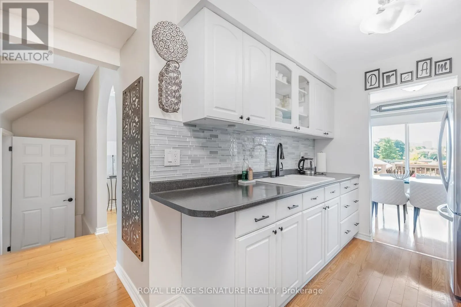 66 SPRINGHOUSE SQUARE