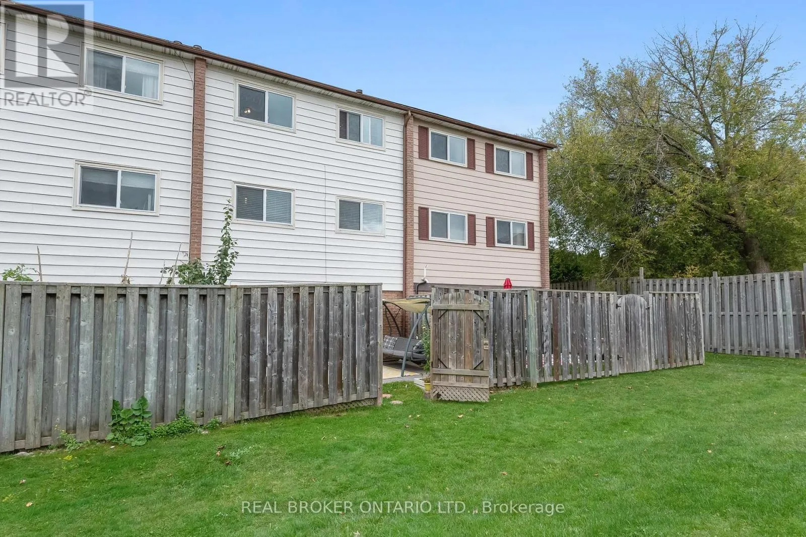 37 - 321 BLACKTHORN STREET