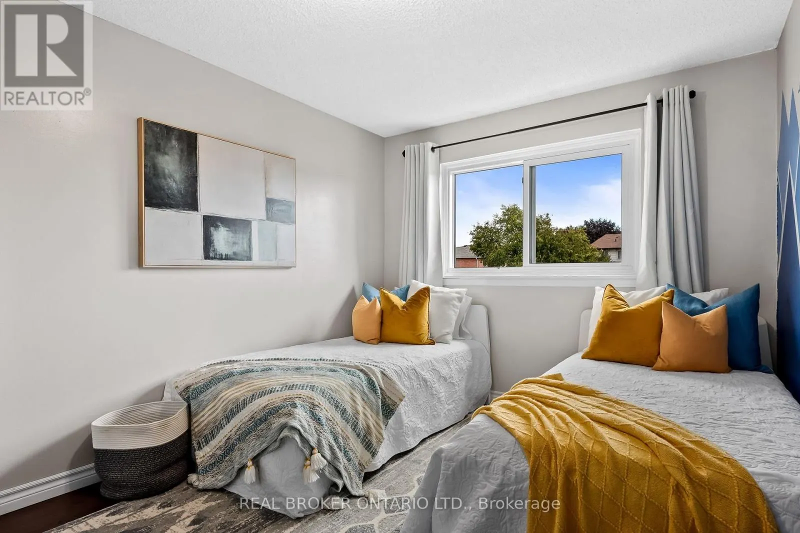 37 - 321 BLACKTHORN STREET