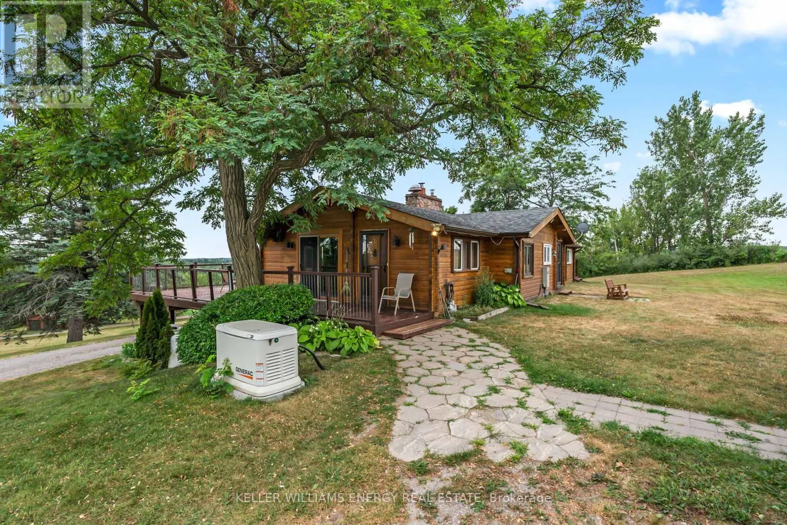 7368 MERCER ROAD