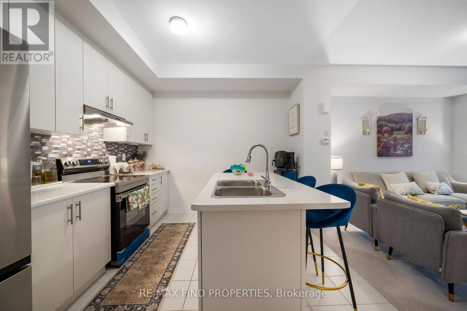 1125 LOCKIE DRIVE