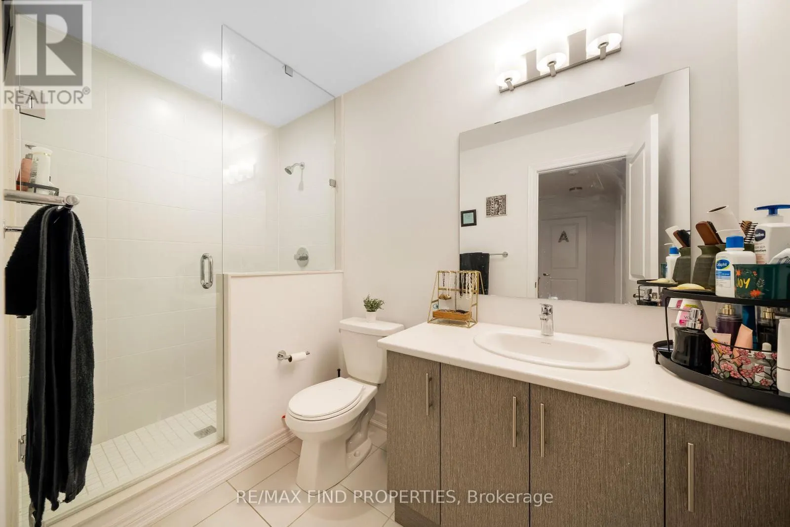 1125 LOCKIE DRIVE