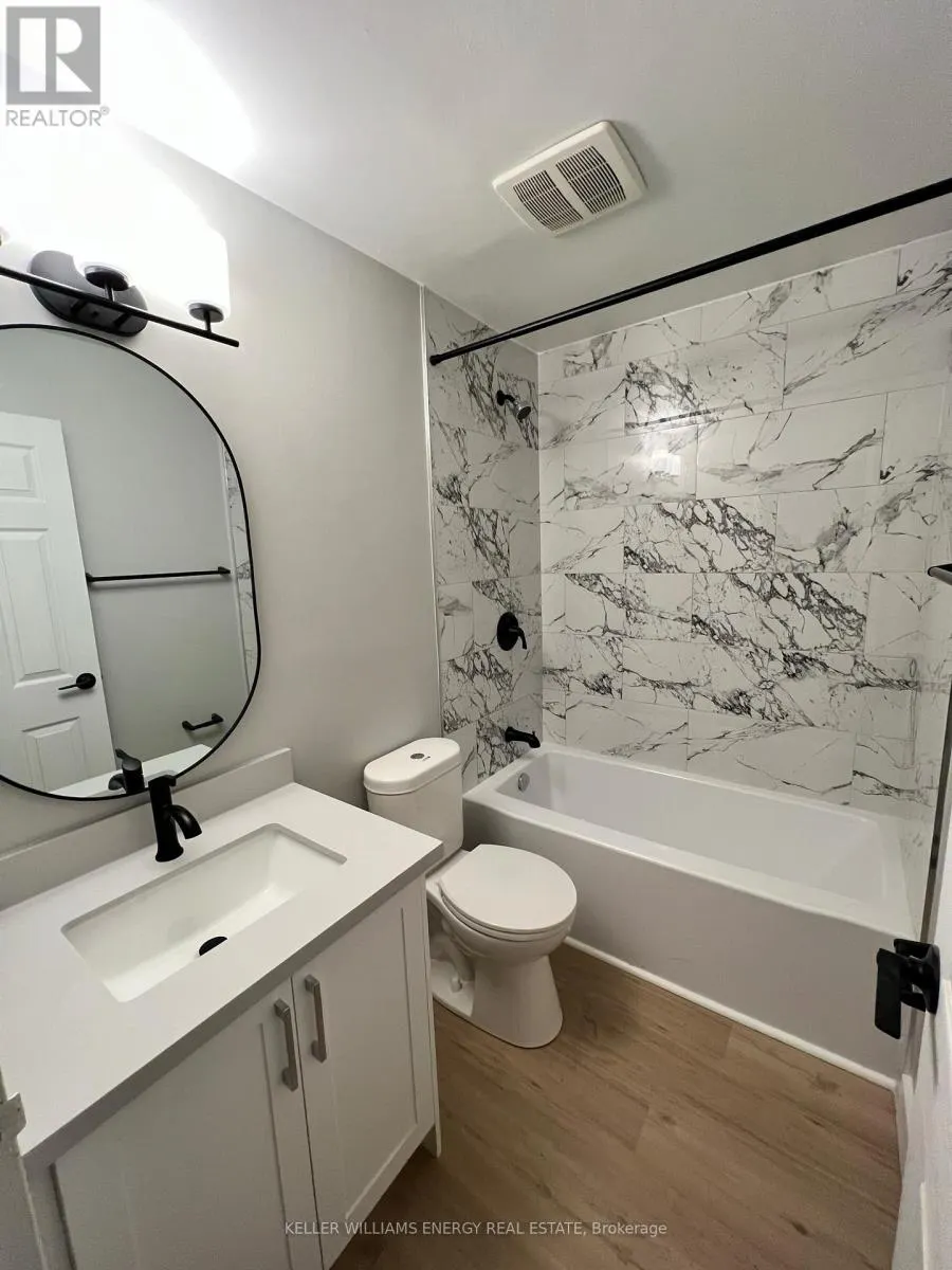 9 - 290 ANDERSON AVENUE, #9