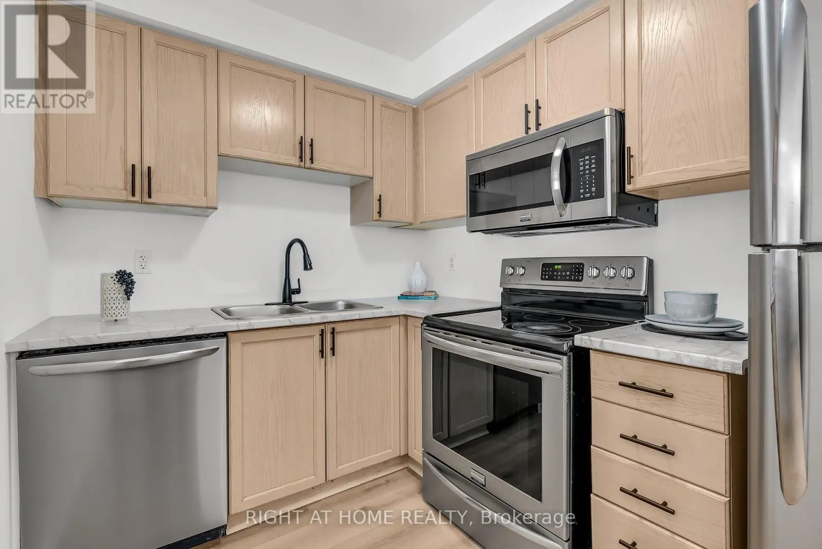 61 - 1775 VALLEY FARM ROAD
