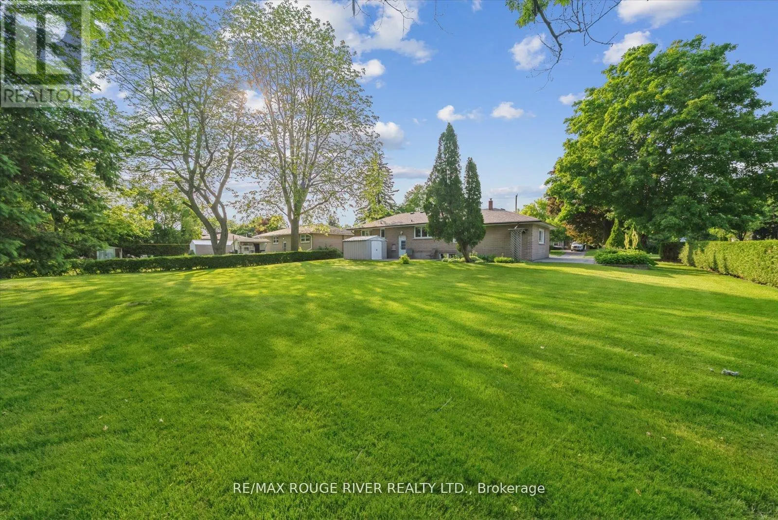 15 WESTWOOD DRIVE