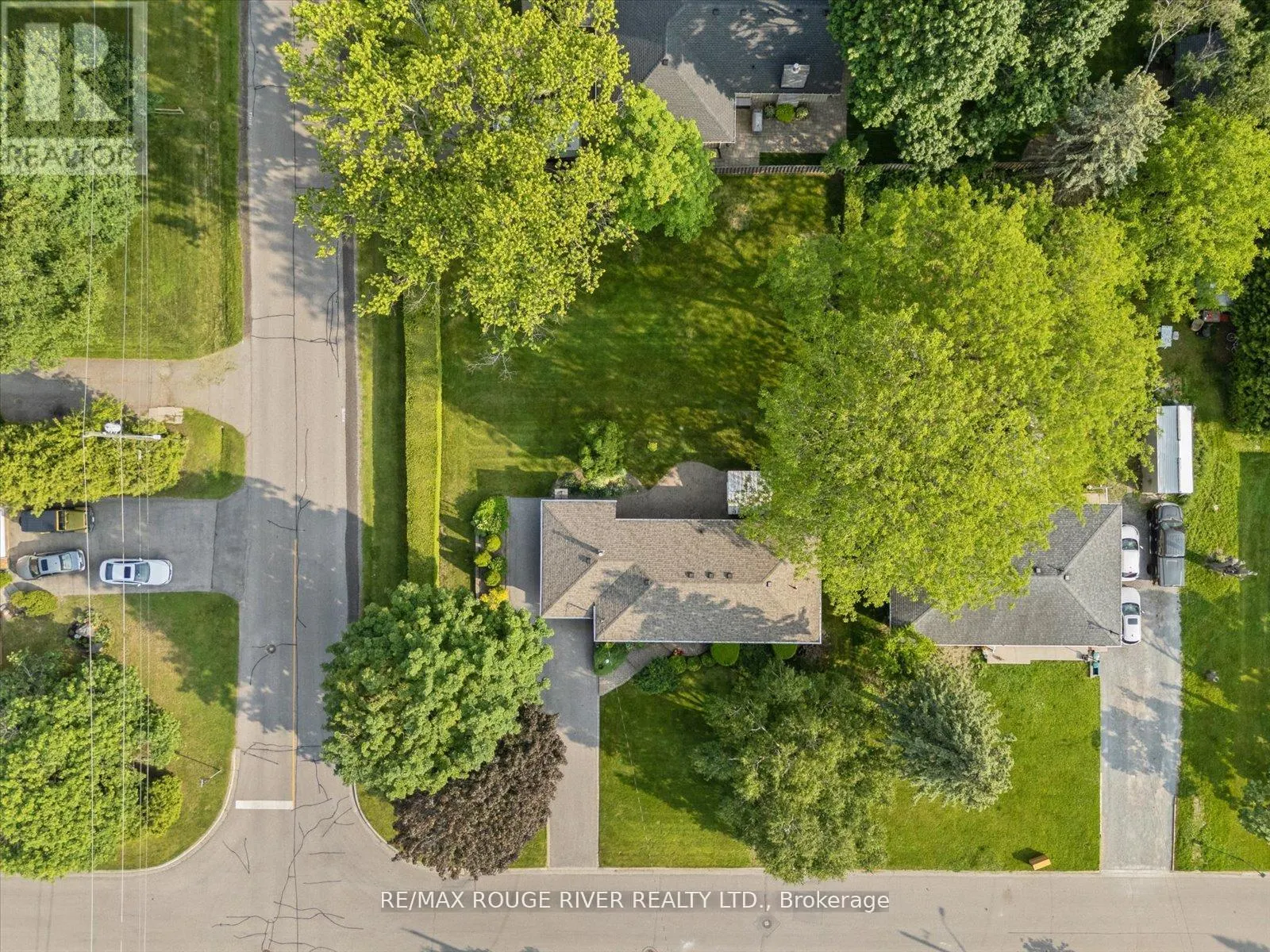 15 WESTWOOD DRIVE