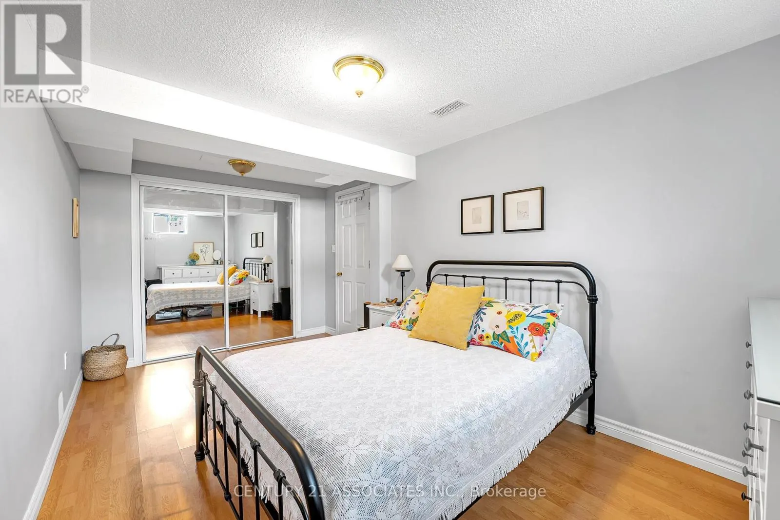 89 BONNYDON CRESCENT