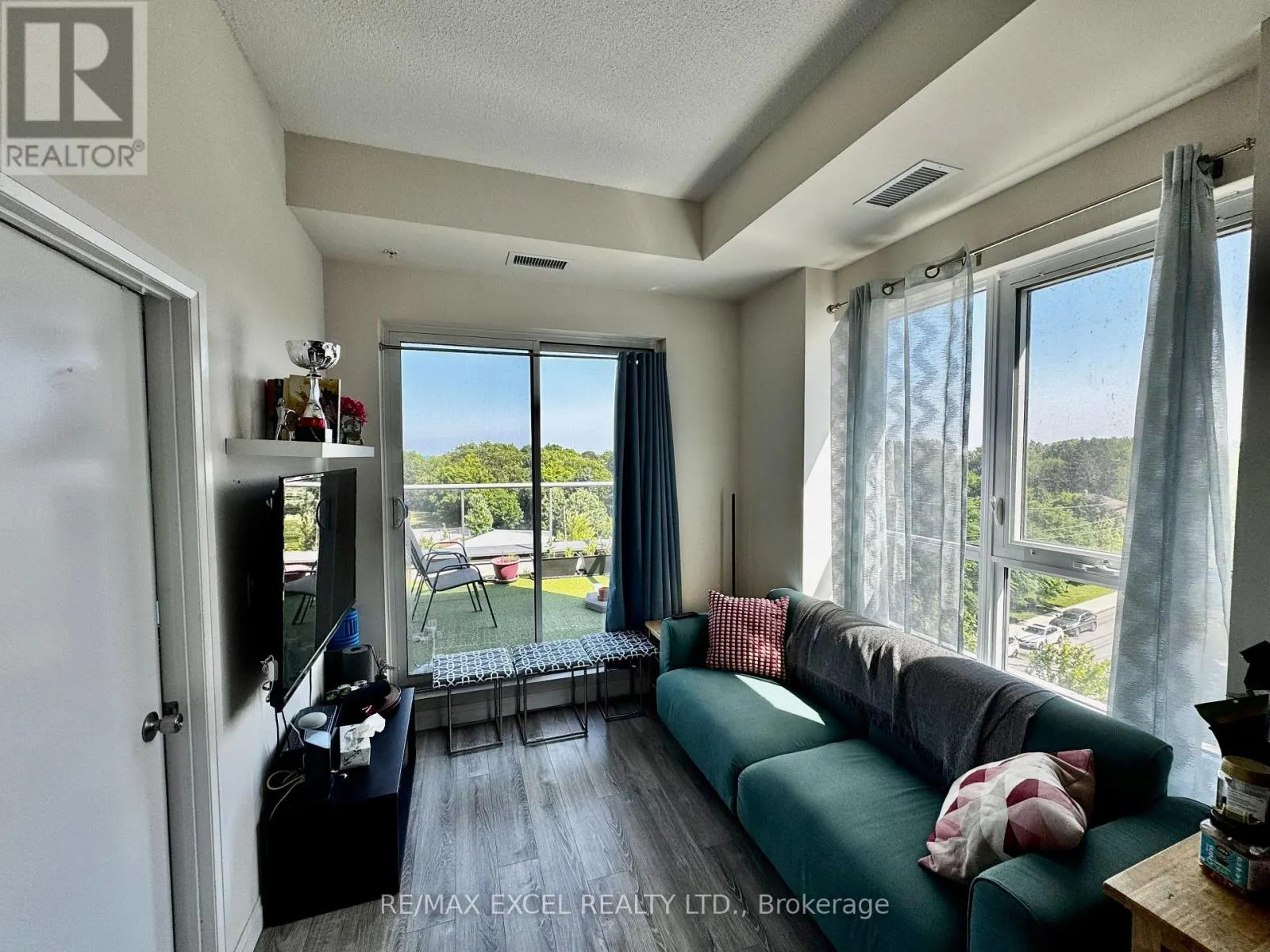 610 - 22 EAST HAVEN DRIVE