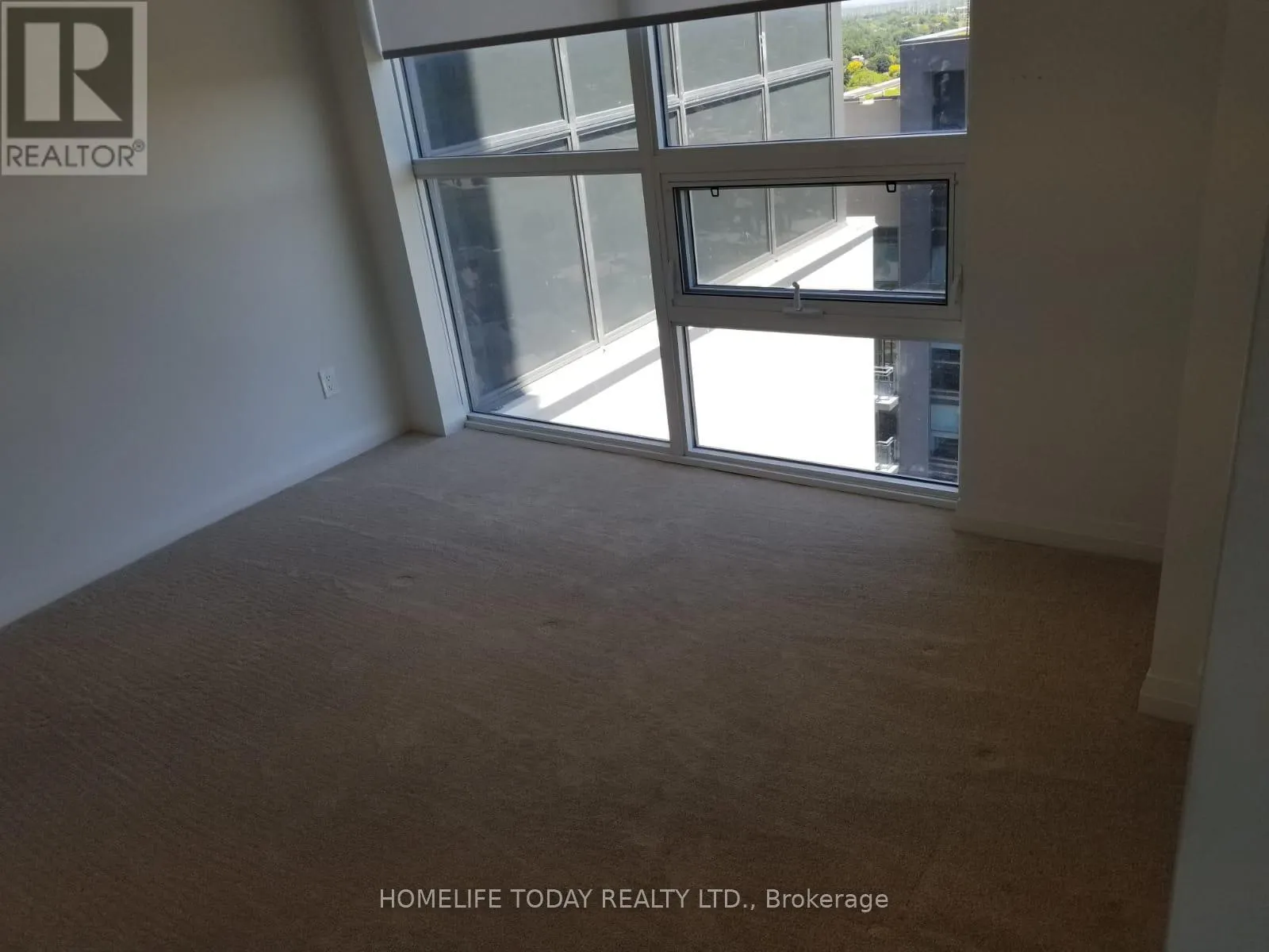 2010 - 30 MEADOWGLEN PLACE