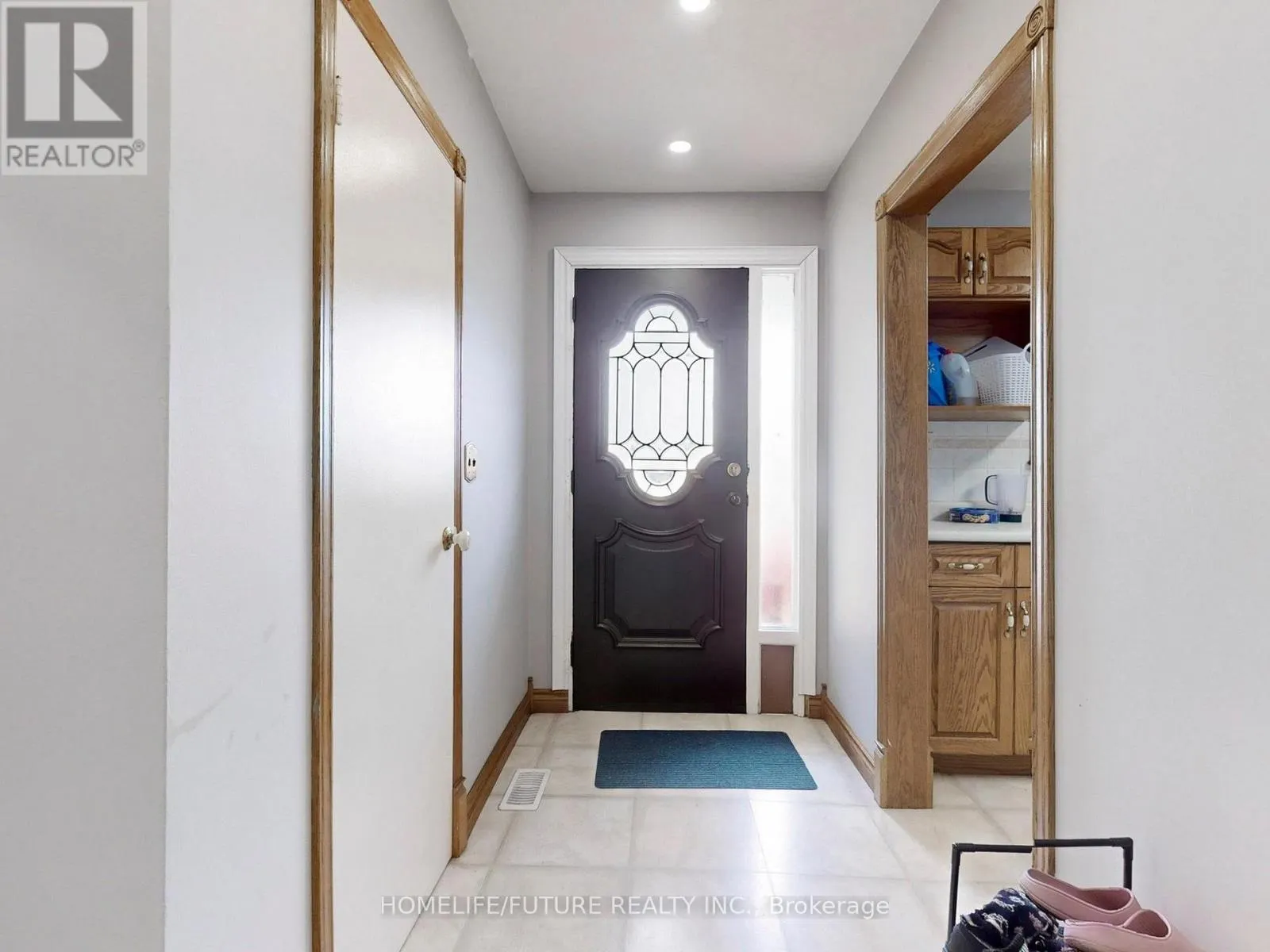 1500 SIMCOE STREET N