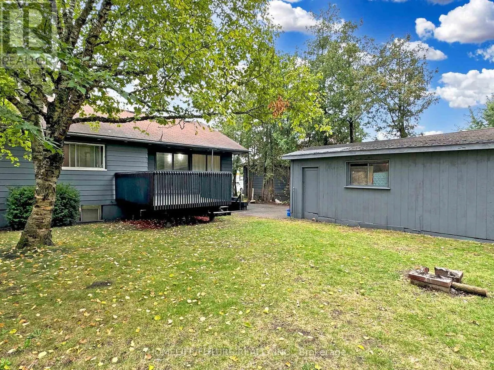 1500 SIMCOE STREET N