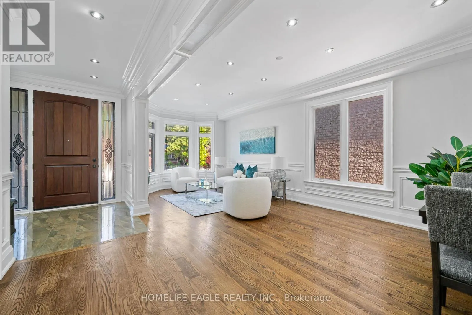 8 NICOLAN ROAD