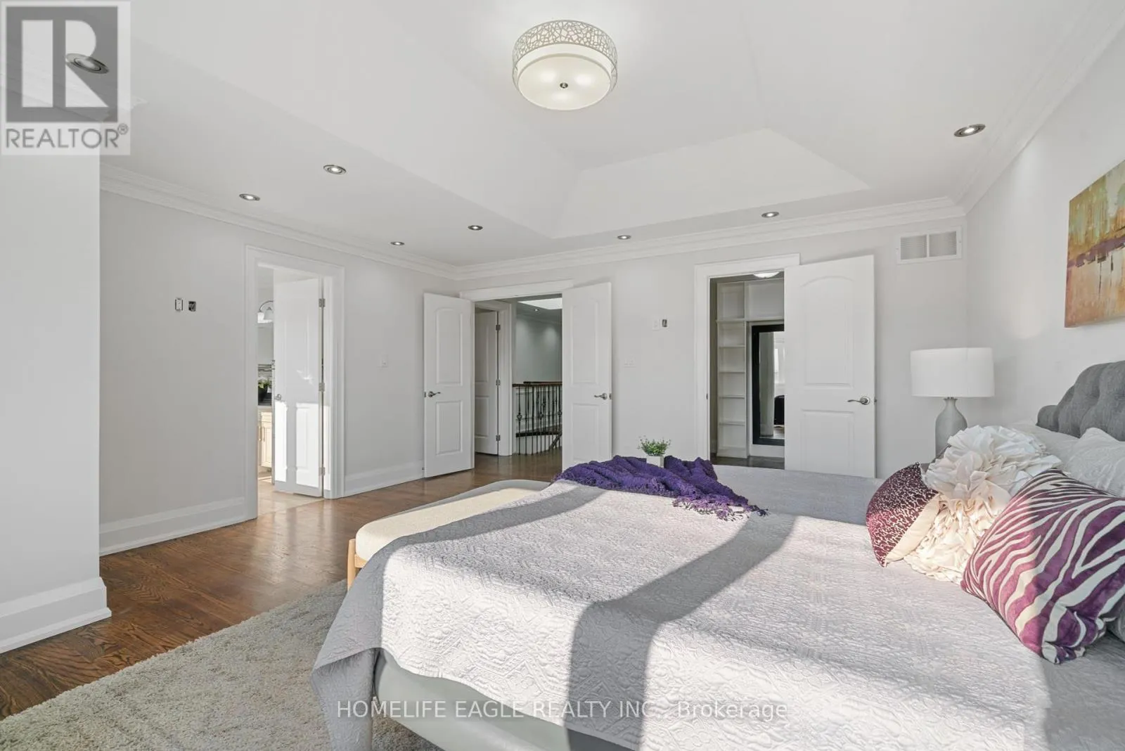 8 NICOLAN ROAD