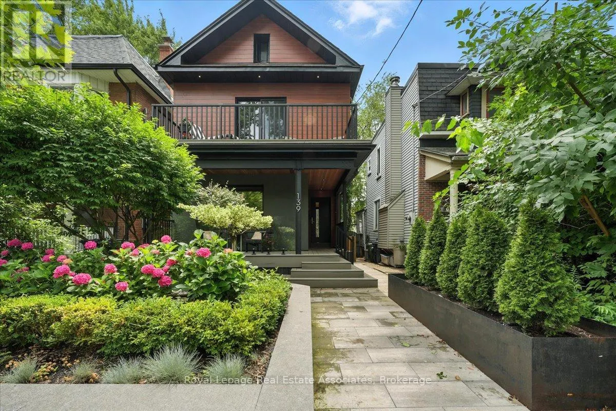 139 VICTOR AVENUE