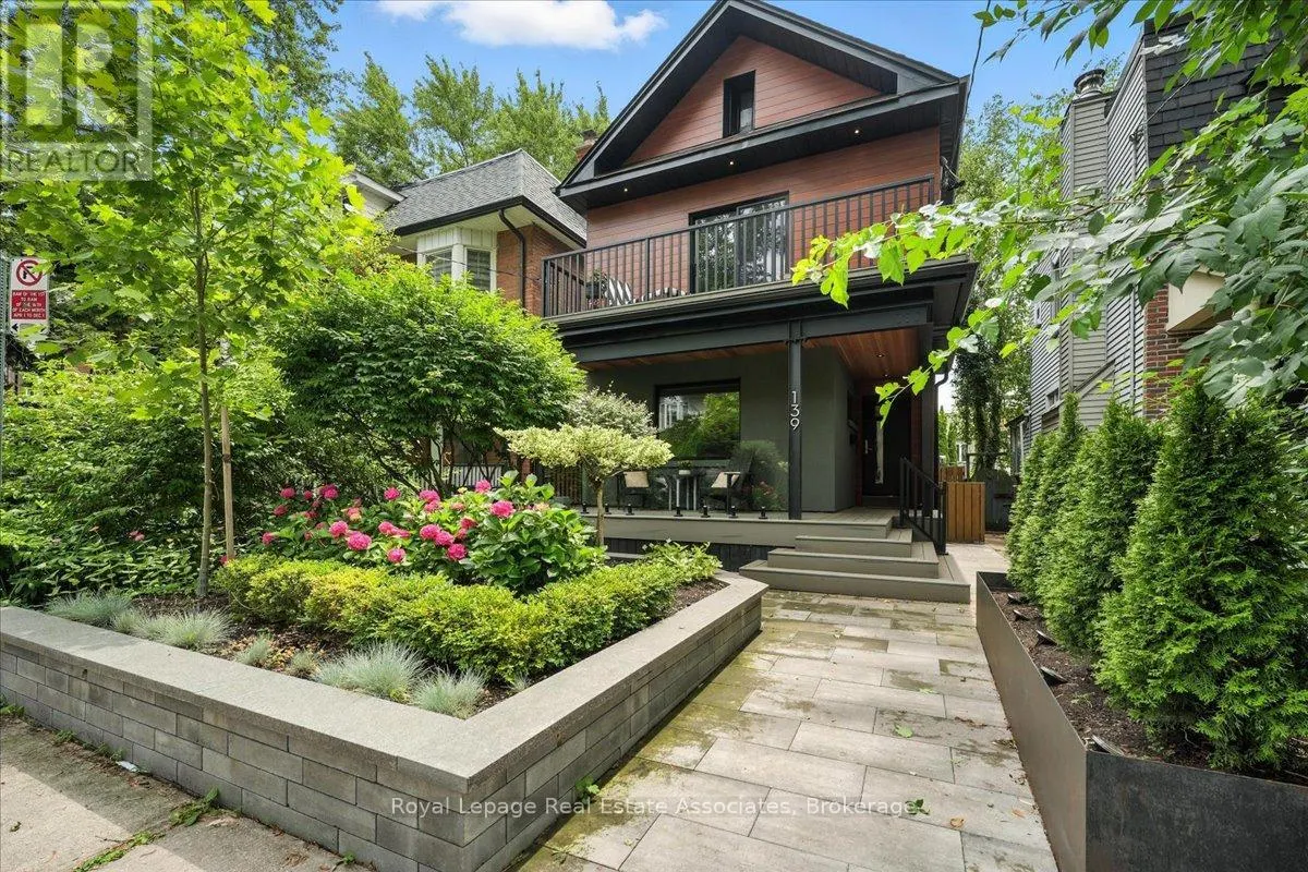 139 VICTOR AVENUE