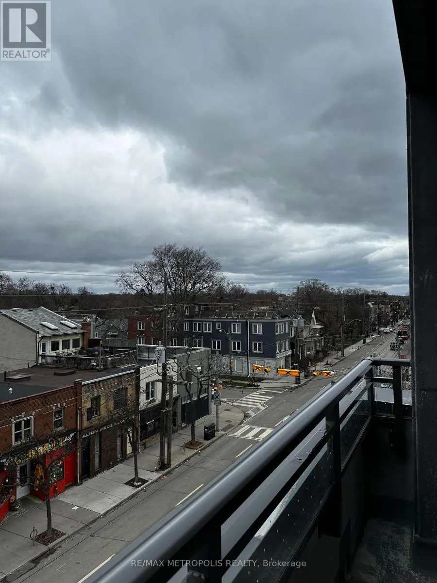 406 - 1285 QUEEN STREET E