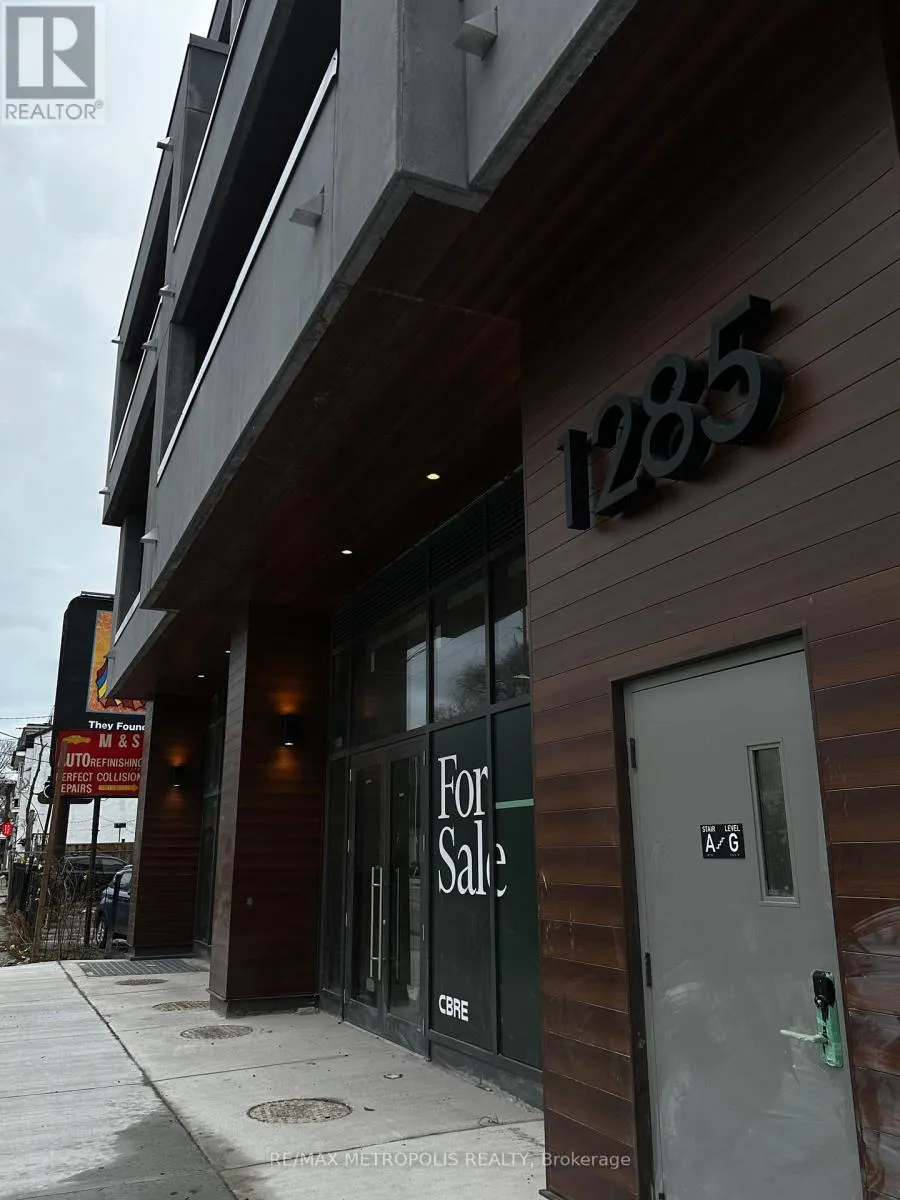 406 - 1285 QUEEN STREET E