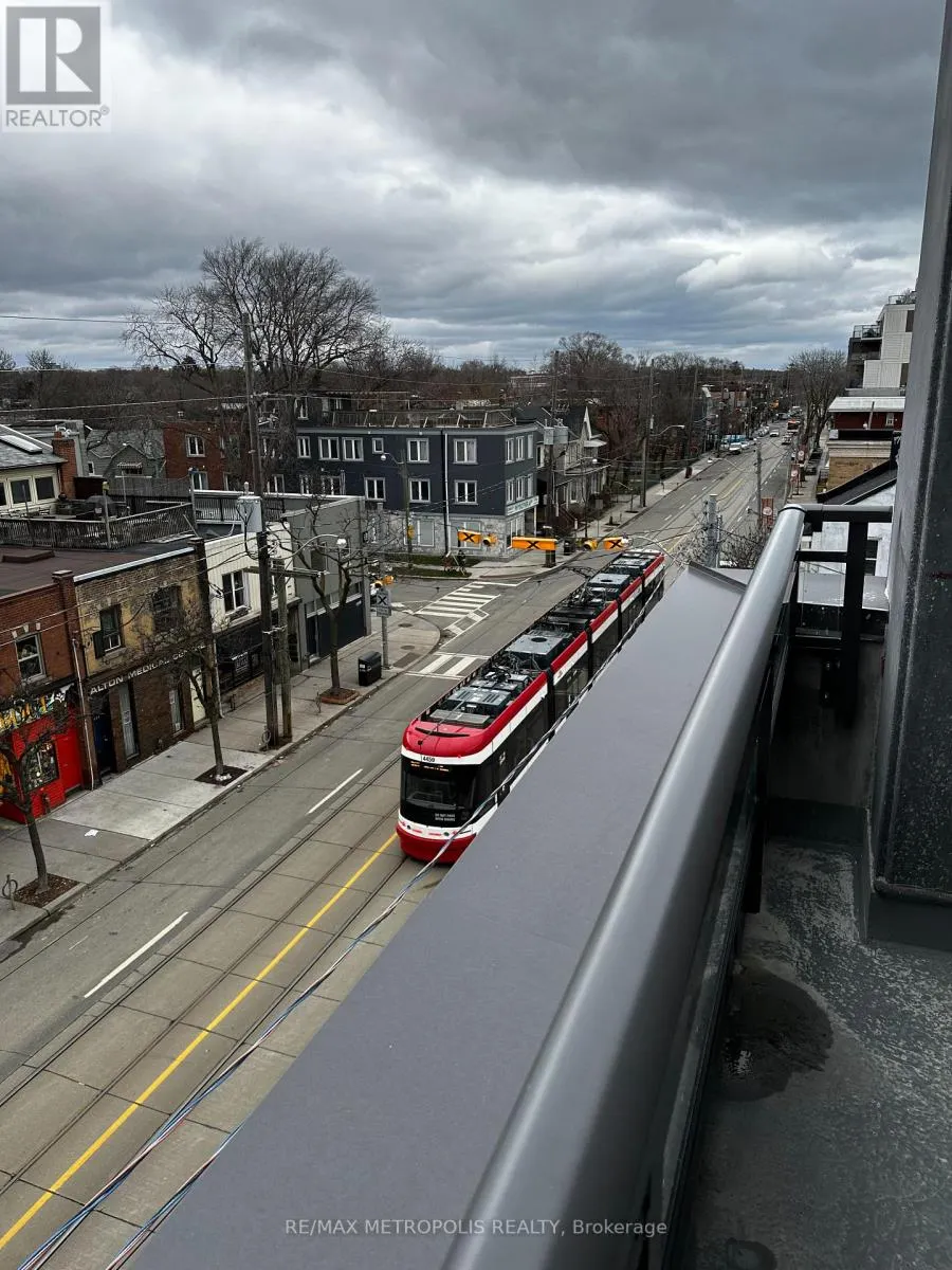 406 - 1285 QUEEN STREET E