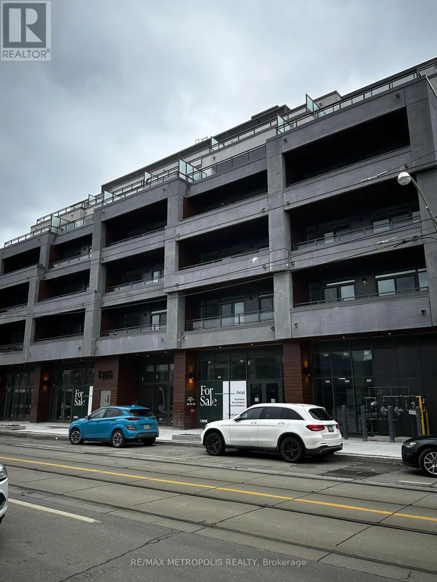 406 - 1285 QUEEN STREET E