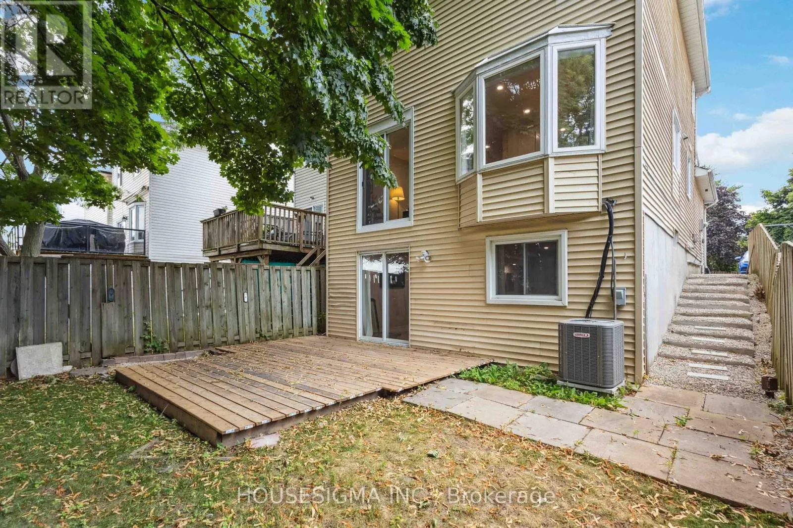 1430 PALMETTO DRIVE