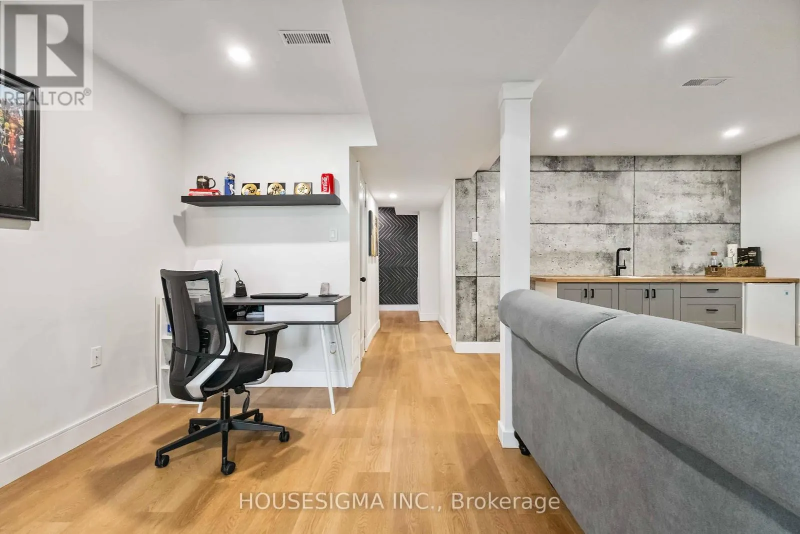 1430 PALMETTO DRIVE