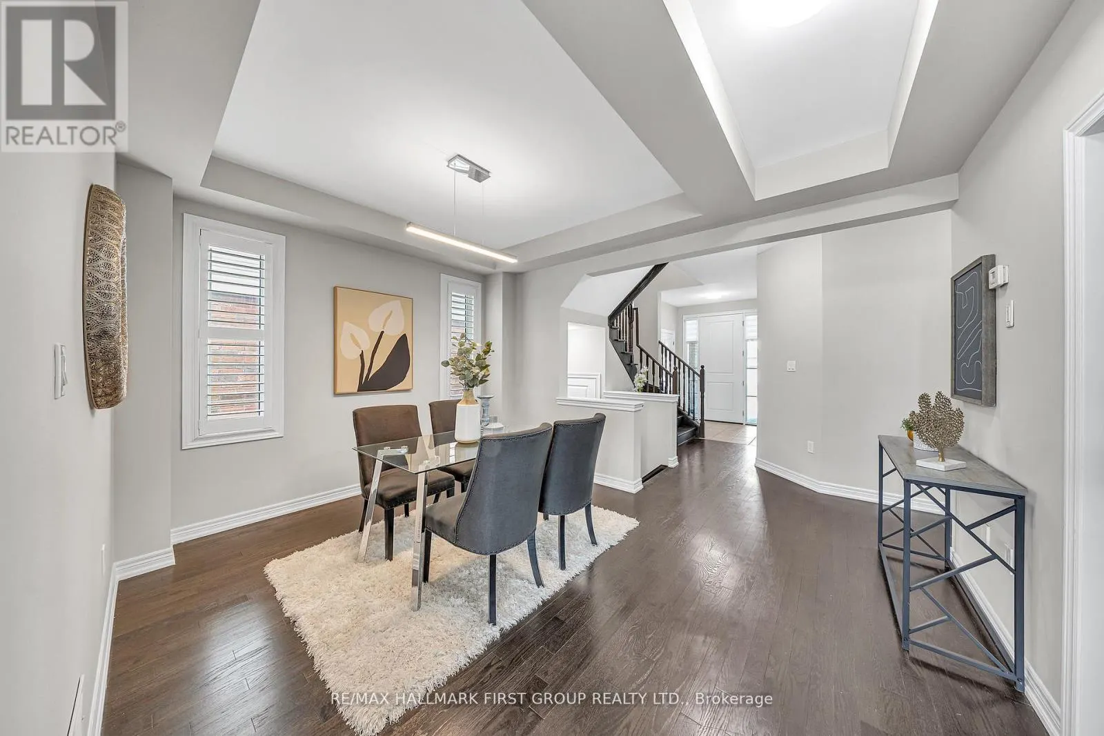 111 FRED JACKMAN AVENUE