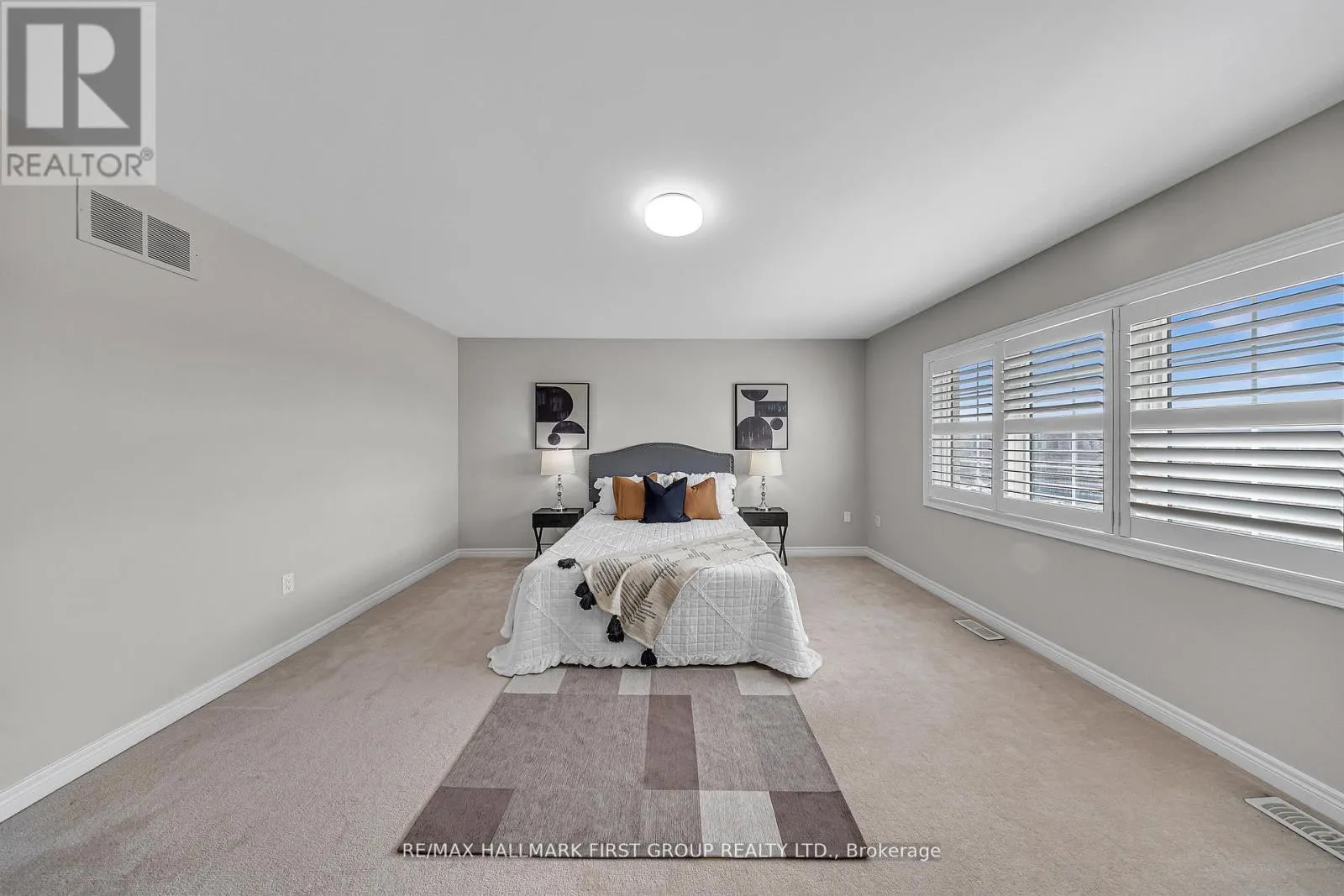 111 FRED JACKMAN AVENUE