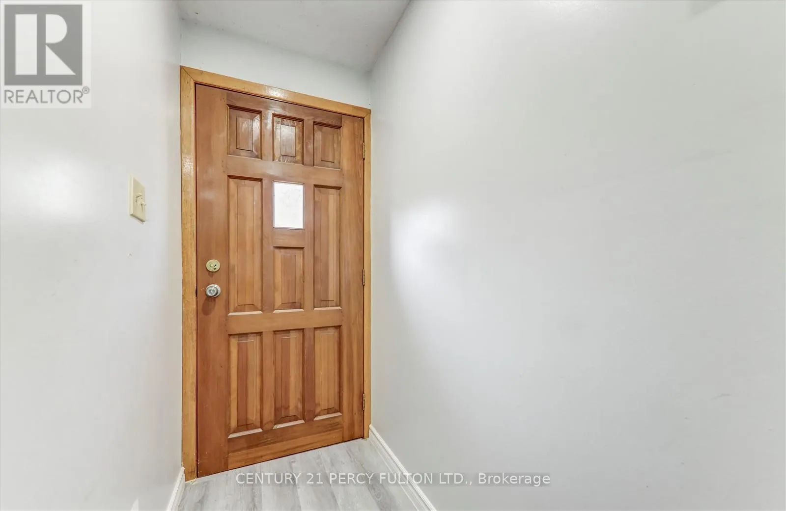 135 CEDAR CREST BEACH ROAD