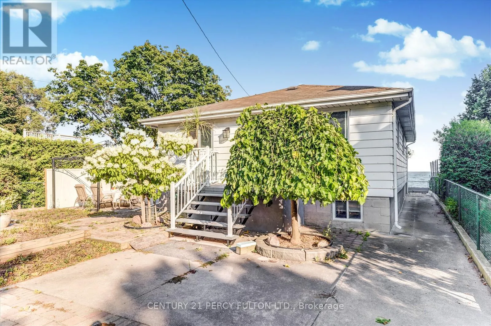 135 CEDAR CREST BEACH ROAD
