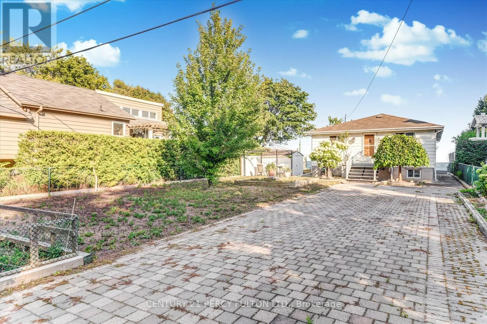 135 CEDAR CREST BEACH ROAD