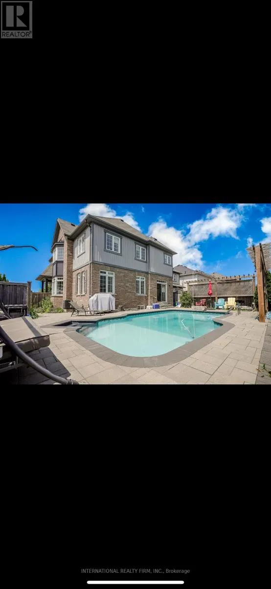 60 KENNETH COLE DRIVE