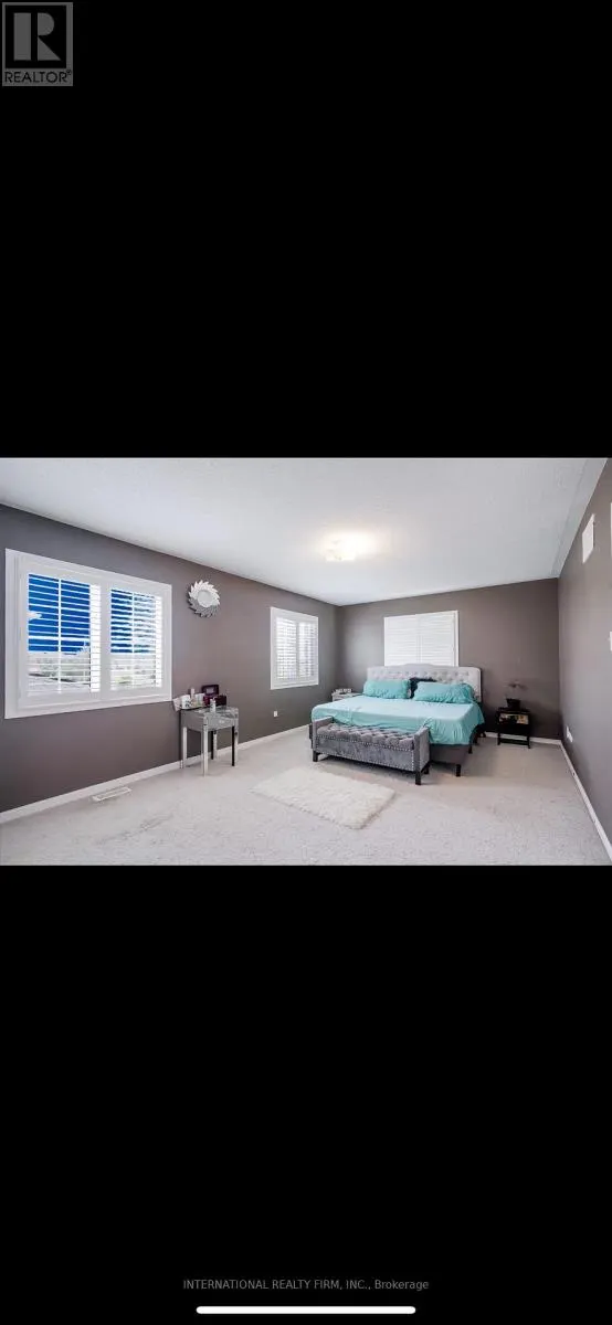 60 KENNETH COLE DRIVE