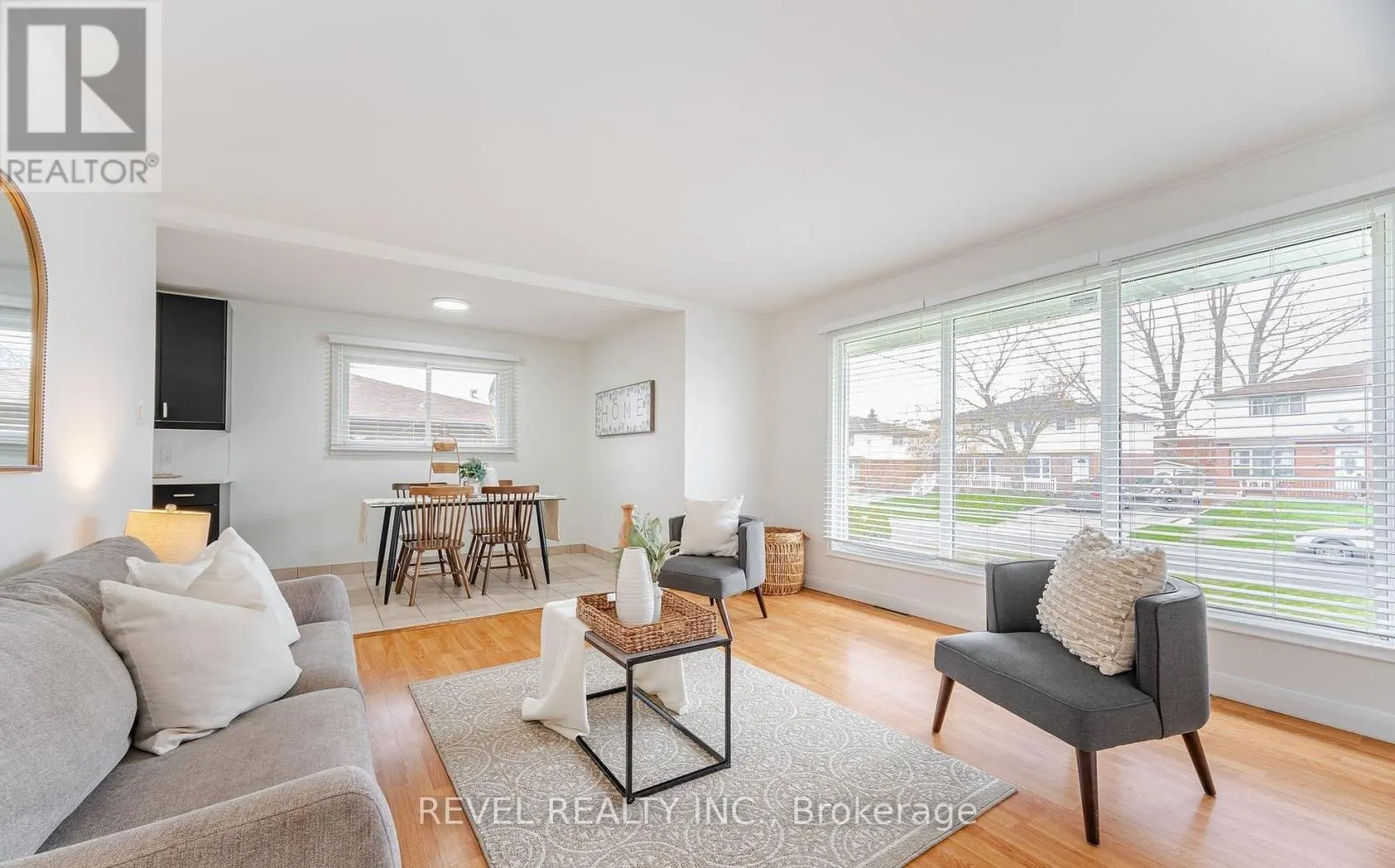 -MAIN LEVEL - 283 PORTER STREET