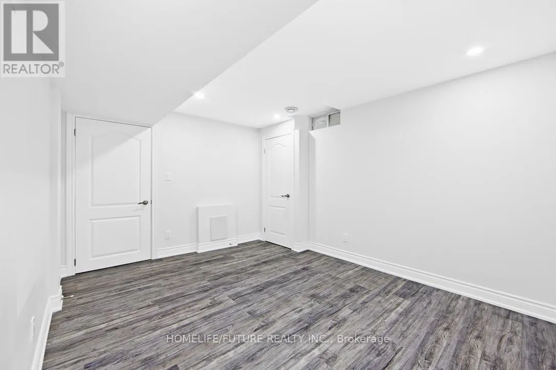 89 ERIC CLARKE DRIVE