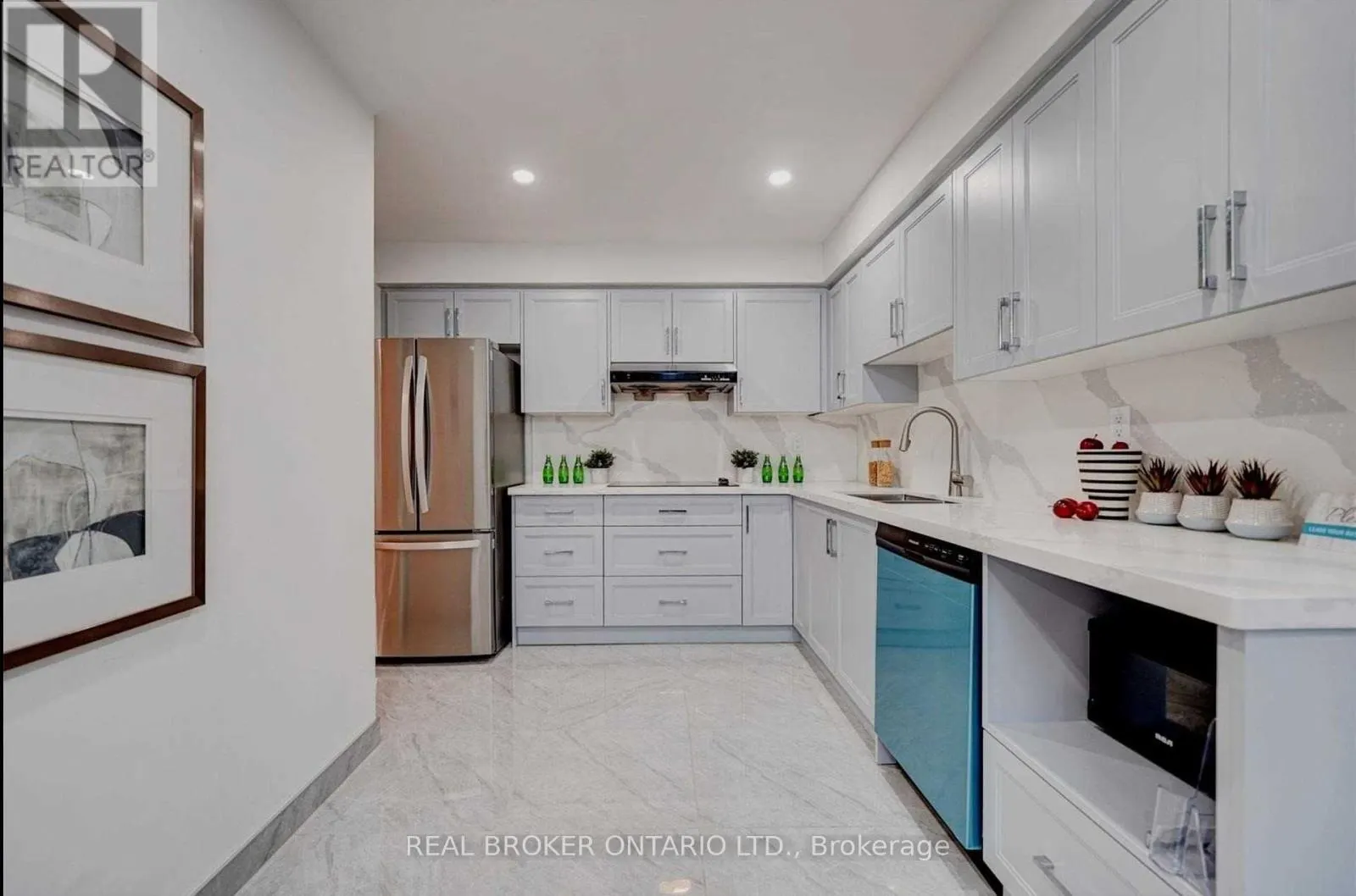 86 VALDOR DRIVE