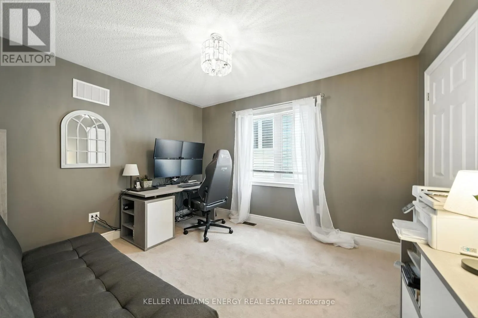 26 KERSEY CRESCENT