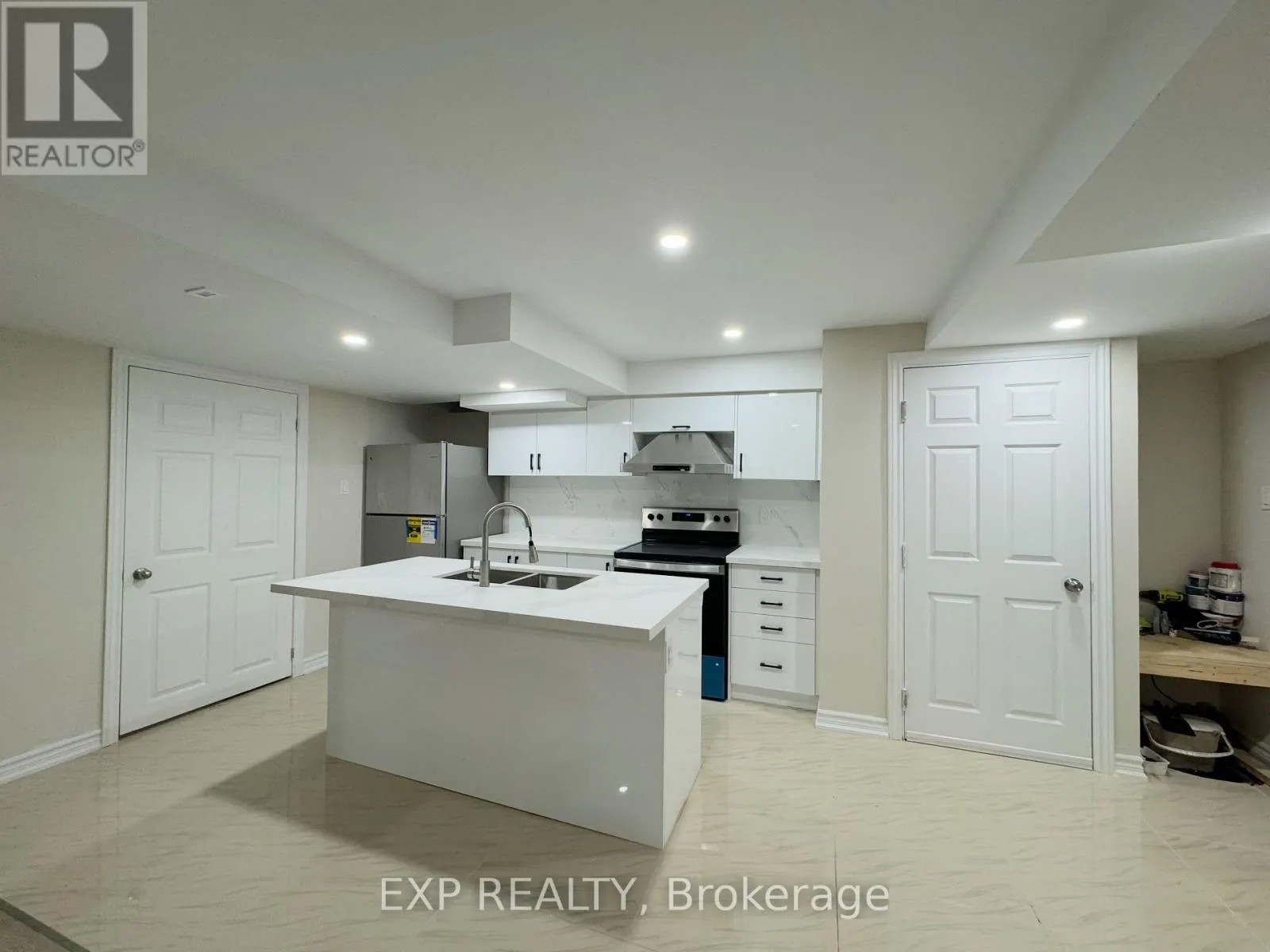 BSMT - 1022 GLENBOURNE DRIVE