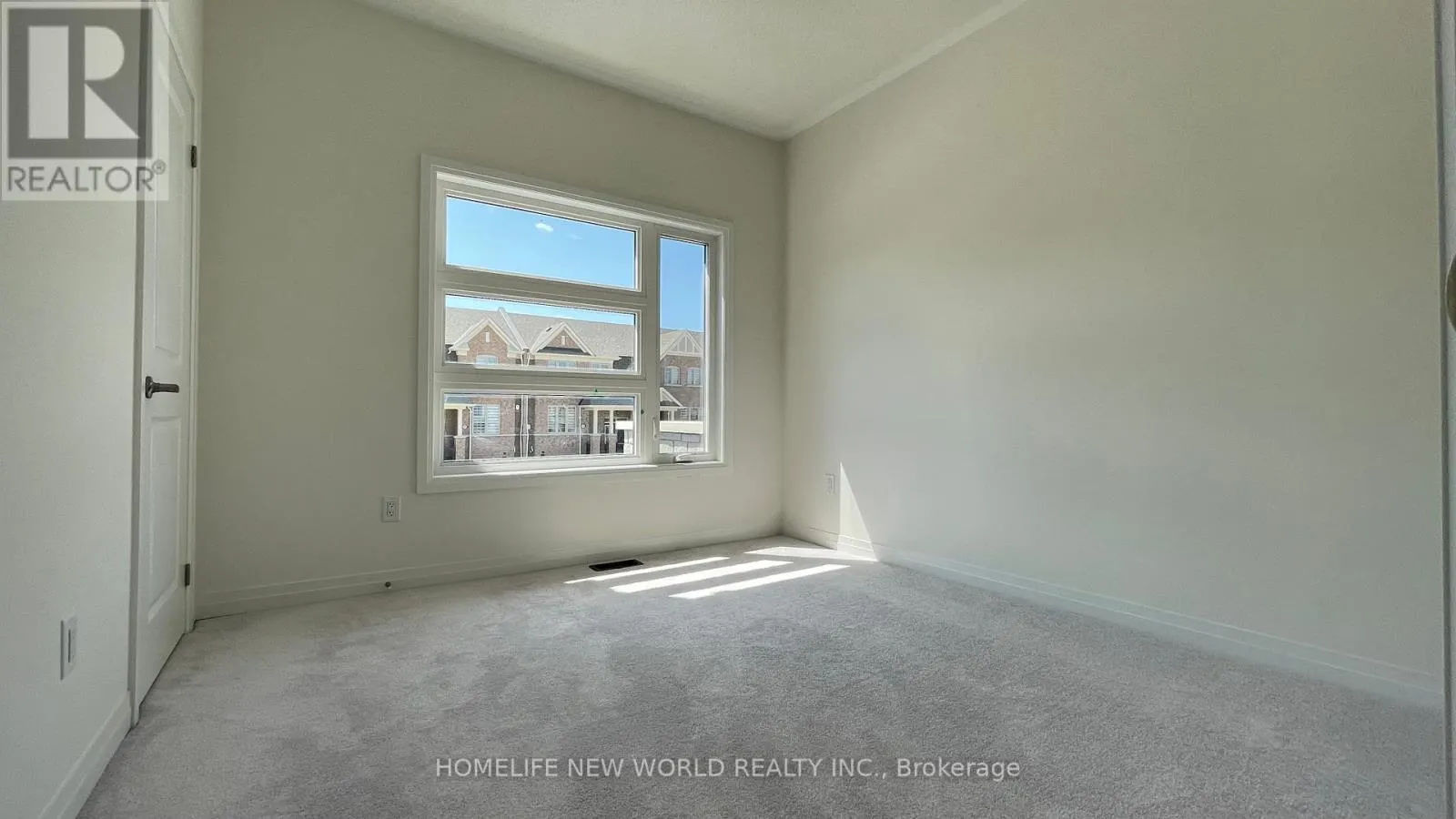 341 CORONATION ROAD