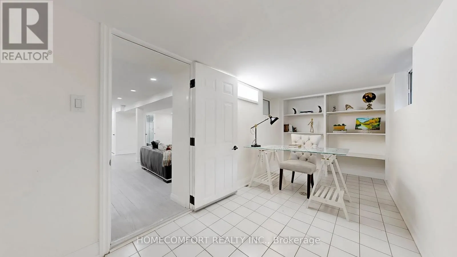 253 FULTON AVENUE