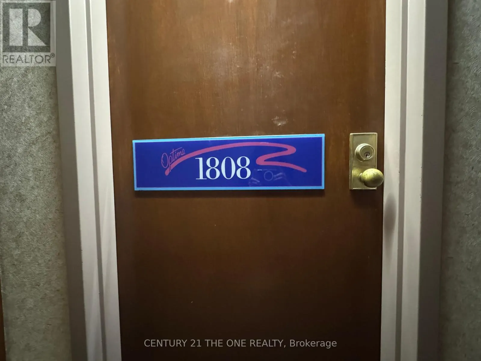 1808 - 150 ALTON TOWERS CIRCLE